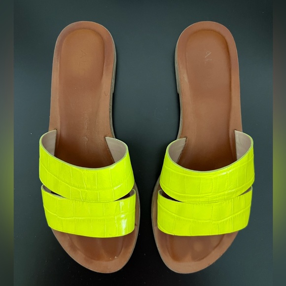 Aldo sandals, bright acid yellow colour, size 5 - Picture 3 of 4